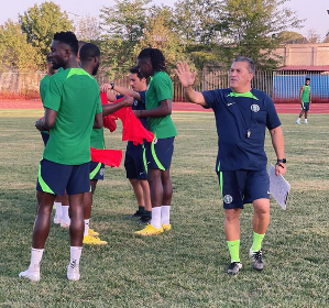 Peseiro insists Super Eagles have a good squad despite absence of Ndidi, Aribo, Osimhen, Ekong 